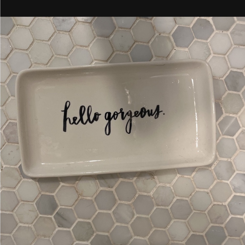 Rae Dunn Hello Gorgeous Ceramic Trinket jewelry or soap Tray